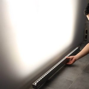 MARS2721 39.3-Inch Long 24V Linear LED Wall Washer
